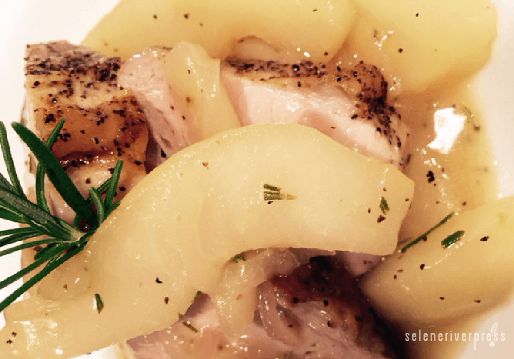 Pork tenderloin with pears